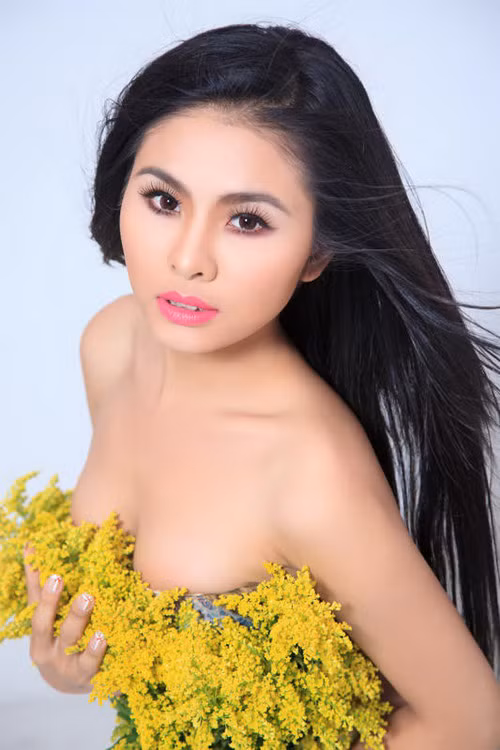 Vân Trang đang hứa hẹn trở thành một trong những gương mặt sáng giá của điện ảnh nước nhà