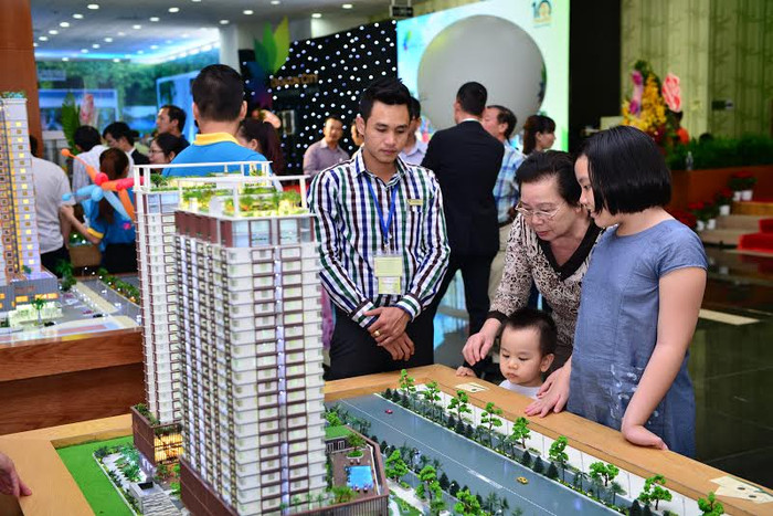 Khách hàng đặt mua các sản phẩm tại Dragon City Festival sẽ được hưởng những chính sách ưu đãi vô cùng hấp dẫn với tổng giá trị giải thưởng và chính sách ưu đãi khách hàng lên tới 10 tỷ đồng. Khách hàng đặt mua các sản phẩm tại Dragon City Festival sẽ được hưởng những chính sách ưu đãi vô cùng hấp dẫn với tổng giá trị giải thưởng và chính sách ưu đãi khách hàng lên tới 10 tỷ đồng.