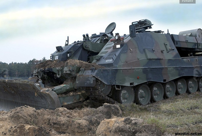 Xe công binh Pionerpanzer 3 Kodiak Xe công binh Pionerpanzer 3 Kodiak