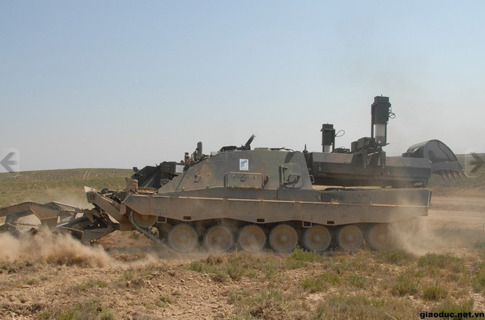 Xe công binh Pionerpanzer 3 Kodiak Xe công binh Pionerpanzer 3 Kodiak