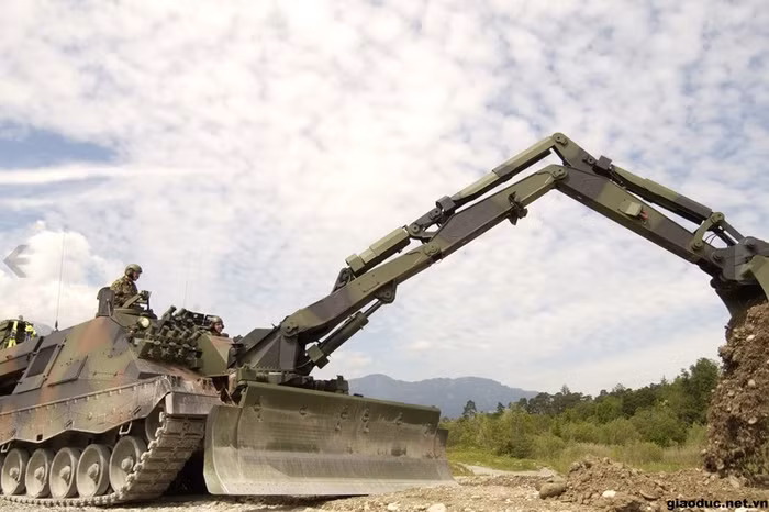 Xe công binh Pionerpanzer 3 Kodiak