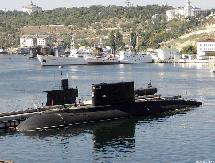 Các hạm ngầm lớp Kilo trong tương lai của Hải quân Việt Nam Các hạm ngầm lớp Kilo trong tương lai của Hải quân Việt Nam