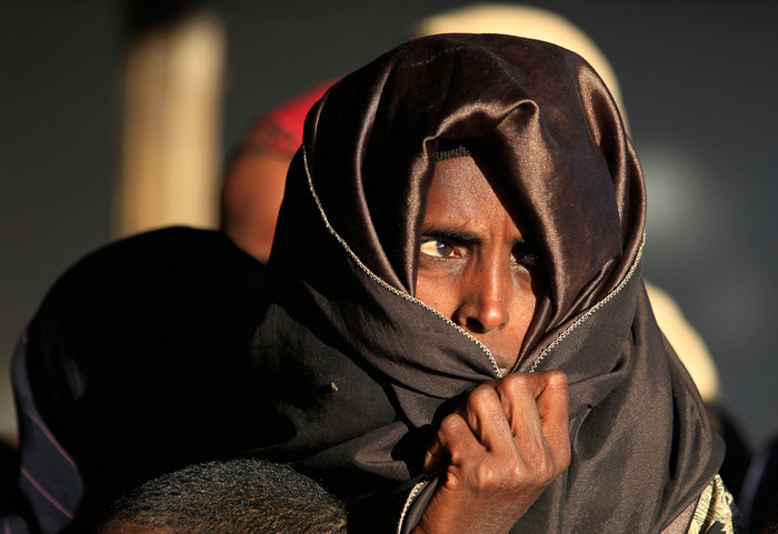 Khu vực Sừng Châu Phi nghèo đói hiện nay đang phải chịu đựng thảm kịch hạn hán và mất mùa tồi tệ nhất trong vòng 100 năm qua. Khu vực Sừng Châu Phi nghèo đói hiện nay đang phải chịu đựng thảm kịch hạn hán và mất mùa tồi tệ nhất trong vòng 100 năm qua.