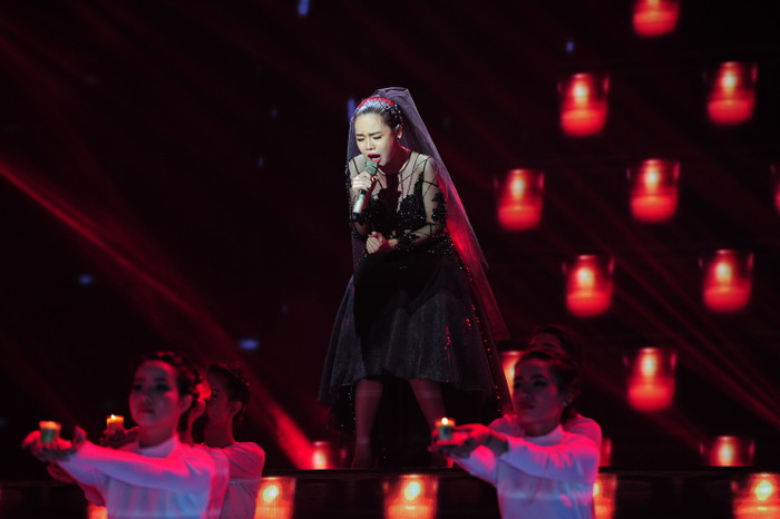 Giang Hồng Ngọc khá thành công trong đêm thi vừa qua Giang Hồng Ngọc khá thành công trong đêm thi vừa qua