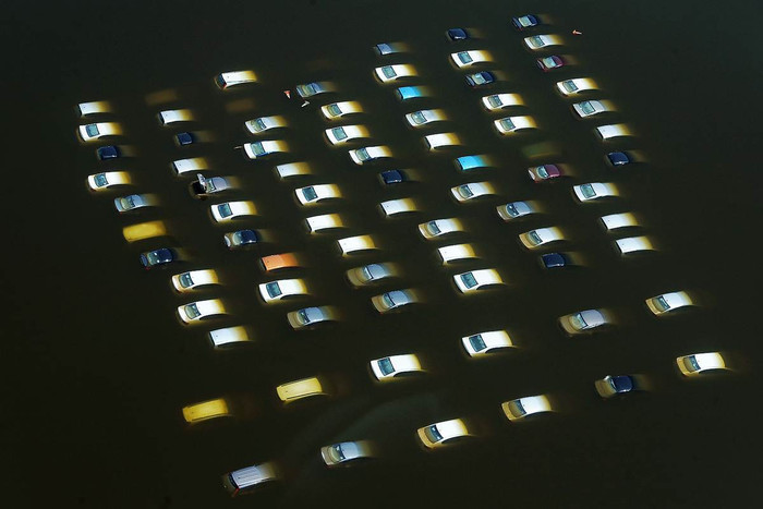 Mưa lụt làm ngập nhà máy của Honda ở Ayutthaya, miền bắc Thái Lan ngày 11/10/2011. Mưa lụt làm ngập nhà máy của Honda ở Ayutthaya, miền bắc Thái Lan ngày 11/10/2011.