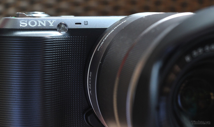 Cái khác ở cạnh phải Cái khác ở cạnh phải