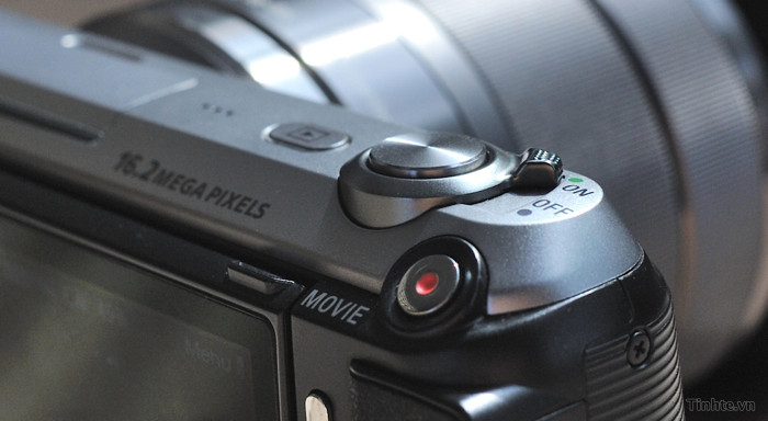 Cận cảnh, có nút quay phim riêng Cận cảnh, có nút quay phim riêng