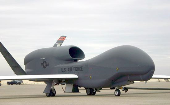 UAV tầm xa Global Hawk của Mỹ đã có mặt ở Nhật Bản UAV tầm xa Global Hawk của Mỹ đã có mặt ở Nhật Bản