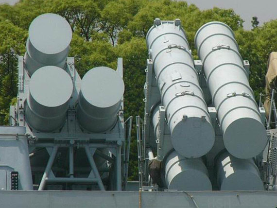 Tàu khu trục 052C trang bị thiết bị phóng tên lửa chống hạm tầm xa YJ-62.