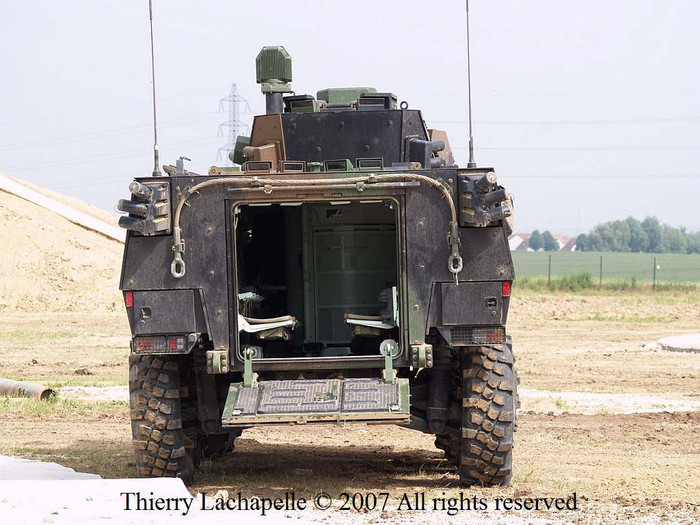 Xe chiến đấu chở bộ binh VBCI 8 bánh dành cho Lục quân. Xe chiến đấu chở bộ binh VBCI 8 bánh dành cho Lục quân.