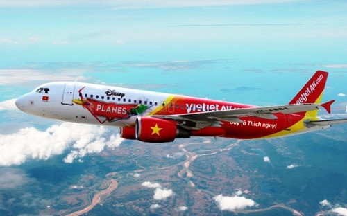 Sự có mặt của Vietjet cũng trở thành thách thức cho bức tranh hàng không vốn đã nhuốm màu độc quyền nhiều năm.