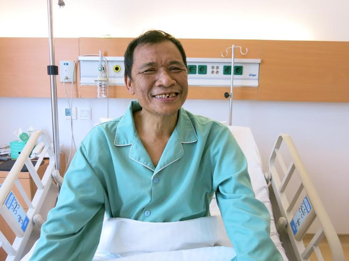 Bác Hải rất vui mừng về hiệu quả ban đầu điều trị bằng ghép tế bào gốc tại Vinmec. Bác Hải rất vui mừng về hiệu quả ban đầu điều trị bằng ghép tế bào gốc tại Vinmec.
