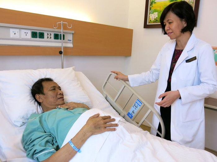Bác Mai Thanh Hải được chăm sóc sau khi ghép để đem lại hiệu quả cao nhất. Bác Mai Thanh Hải được chăm sóc sau khi ghép để đem lại hiệu quả cao nhất.