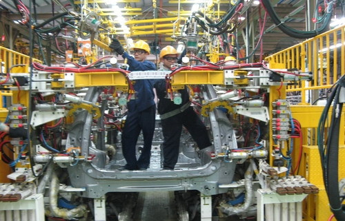 Công nghiệp ô tô thất bại một phần vì thiếu hỗ trợ.