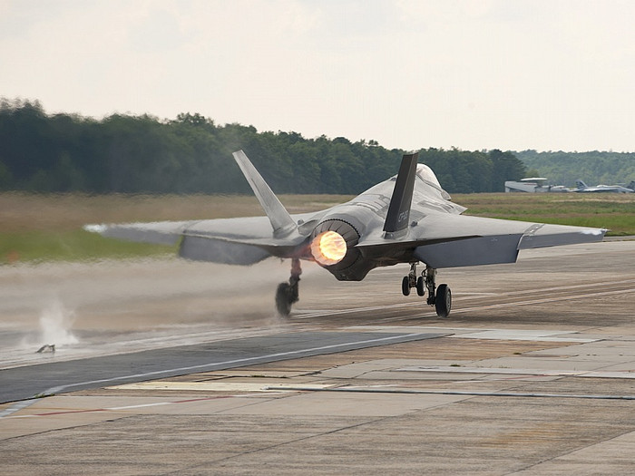 Tiêm kích F-35 của Mỹ Tiêm kích F-35 của Mỹ