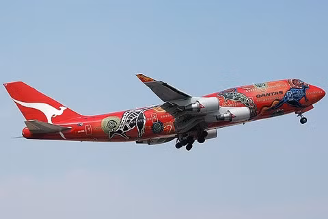 Qantas Airlines trang trí máy bay của hãng với hình những chú Kangaroo, con vật đại diện cho nước Úc.