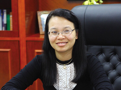 Chu Thị Thanh Hà - nữ tướng tạm quyền lãnh đạo FPT trong thòi gian TGĐ Trương Đình Anh nghỉ phép. Chu Thị Thanh Hà - nữ tướng tạm quyền lãnh đạo FPT trong thòi gian TGĐ Trương Đình Anh nghỉ phép.