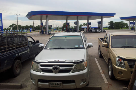 Theo thống kê, trong số 5 quốc gia có hơn một triệu lượt khách du lịch Thái Lan thì có hơn một nửa là các nước châu Á. Trong đó nhiều nhất là du khách đến từ Malaysia với 2,47 triệu lượt khách, tiếp đến là Trung Quốc với 1,76 triệu lượt, Nhật Bản 1,12 triệu lượt. Nhiều du khách các nước như Nga, Hàn Quốc, Ấn Độ, Lào, Australia, Anh và Mỹ cũng chọn Thái Lan làm điểm đến. Theo thống kê, trong số 5 quốc gia có hơn một triệu lượt khách du lịch Thái Lan thì có hơn một nửa là các nước châu Á. Trong đó nhiều nhất là du khách đến từ Malaysia với 2,47 triệu lượt khách, tiếp đến là Trung Quốc với 1,76 triệu lượt, Nhật Bản 1,12 triệu lượt. Nhiều du khách các nước như Nga, Hàn Quốc, Ấn Độ, Lào, Australia, Anh và Mỹ cũng chọn Thái Lan làm điểm đến.