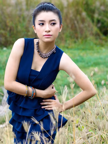 Tiếp tục trong Vòng đối đầu, cô gái họ Tiêu sẽ ra sức “vùng vẫy”, phát huy thế mạnh của mình bằng một ca khúc đúng chất của mình do Hồ Ngọc Hà - Huấn luyên viên của cô lựa chọn. Đó là một ca khúc rất thành công của ca sĩ Kelly Clarkson. Và chính Như Quỳnh cũng gặp phải rào cản khi chính bài hát này cũng là lợi thế mà “đối thủ” của Quỳnh.