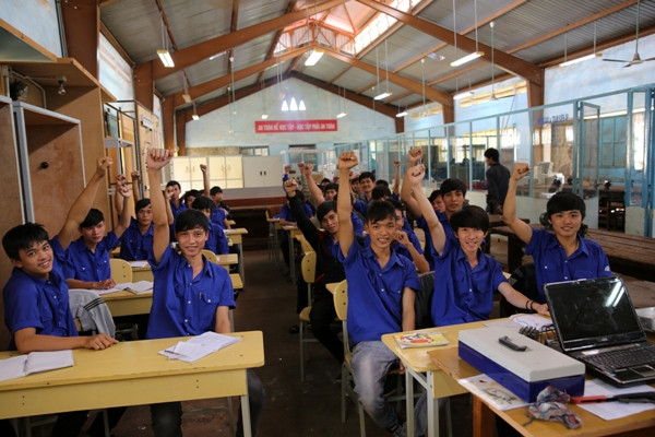 Trường Cao đẳng Nghề Daklak quyết tâm ghi dấu ấn tại Hành trình vì Khát vọng Việt tổ chức tại Buôn Mê Thuột ngày 1/11 tới đây. Trường Cao đẳng Nghề Daklak quyết tâm ghi dấu ấn tại Hành trình vì Khát vọng Việt tổ chức tại Buôn Mê Thuột ngày 1/11 tới đây.