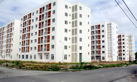 Chung cư tại quận Cẩm Lệ được chủ sở hữu rao bán 150 triệu đồng/căn đang được hoàn thiện hạ tầng để bàn giao. Chung cư tại quận Cẩm Lệ được chủ sở hữu rao bán 150 triệu đồng/căn đang được hoàn thiện hạ tầng để bàn giao.