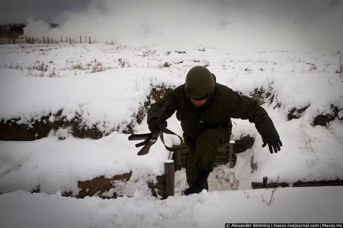 Thực hành chiến thuật bộ binh cấp đơn vị