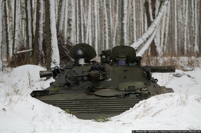 Thực hành nội dung trinh sát, sử dụng vũ khí tấn công bộ binh, bắn tỉa Thực hành nội dung trinh sát, sử dụng vũ khí tấn công bộ binh, bắn tỉa