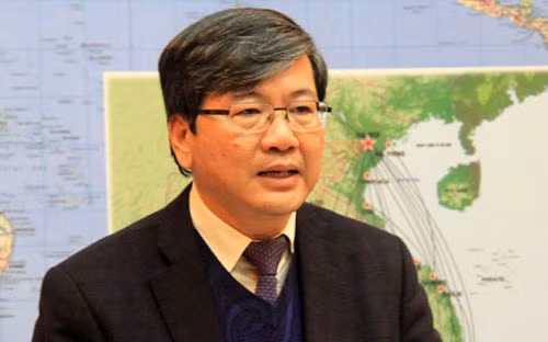 Tổng giám đốc Vietnam Airlines Phạm Ngọc Minh: "Việc tăng lương cho phi công là nằm trong lộ trình chứ không phải vì áp lực của đợt lãn công vừa qua".