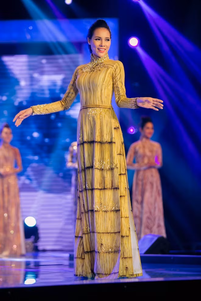 Á khôi Lệ Quyên