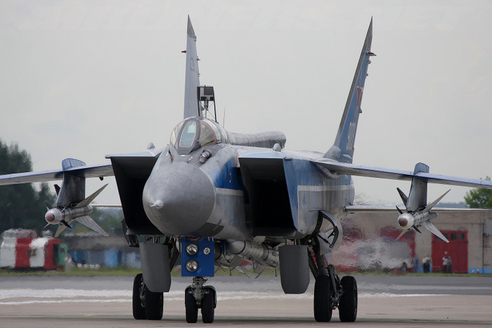 MiG-31 MiG-31