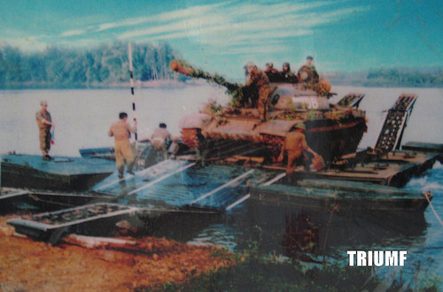 Trang bị tăng, thiết giáp trong các quân, binh chủng của Quân Đội Nhân Dân Việt Nam Trang bị tăng, thiết giáp trong các quân, binh chủng của Quân Đội Nhân Dân Việt Nam