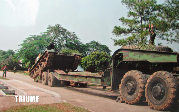 Trang bị tăng, thiết giáp trong các quân, binh chủng của Quân Đội Nhân Dân Việt Nam Trang bị tăng, thiết giáp trong các quân, binh chủng của Quân Đội Nhân Dân Việt Nam