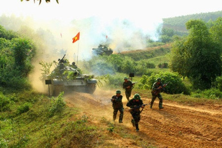 Trang bị tăng, thiết giáp trong các quân, binh chủng của Quân Đội Nhân Dân Việt Nam Trang bị tăng, thiết giáp trong các quân, binh chủng của Quân Đội Nhân Dân Việt Nam