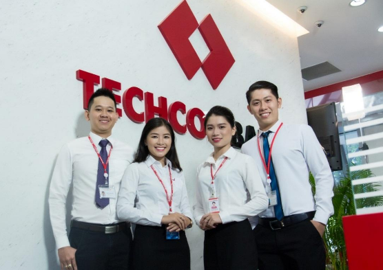 Hãy coi khách hàng như chính người nhà của mình. Hãy coi khách hàng như chính người nhà của mình.