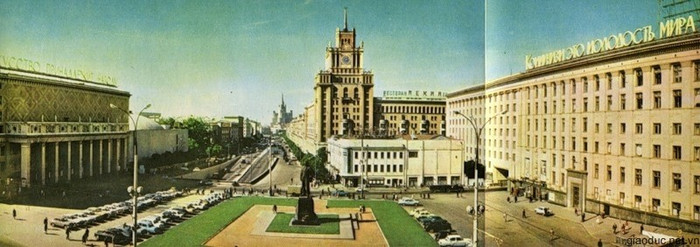 Quảng trường Triumfalnaya Quảng trường Triumfalnaya