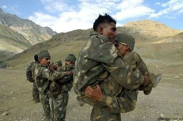 Bài tập thể lực kỳ lạ Bài tập thể lực kỳ lạ