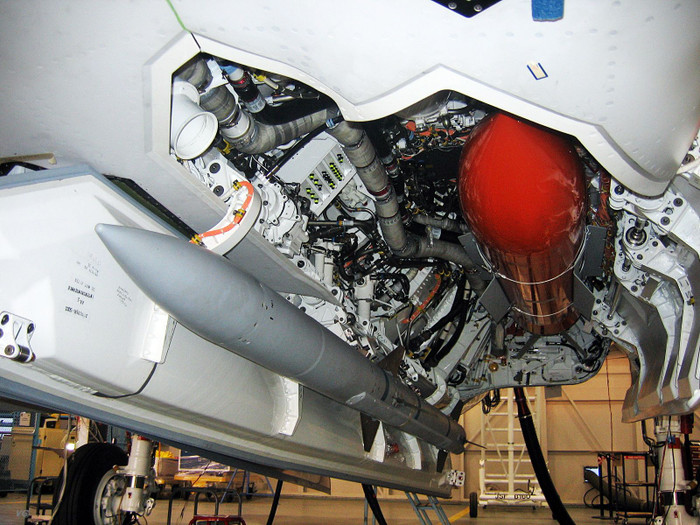 F-35 và khoang vũ khí F-35 và khoang vũ khí