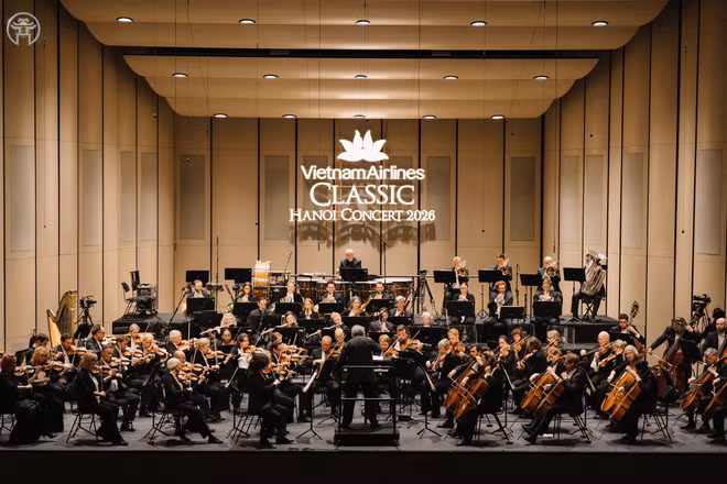 “Chạm Thanh Thu” cùng hơn 100 nghệ sĩ giao hưởng London Symphony Orchestra