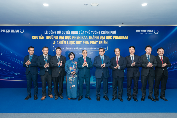 Thủ tướng Phạm Minh Chính dự lễ công bố quyết định của Thủ tướng Chính phủ về việc chuyển Trường Đại học Phenikaa thành Đại học Phenikaa 2.png