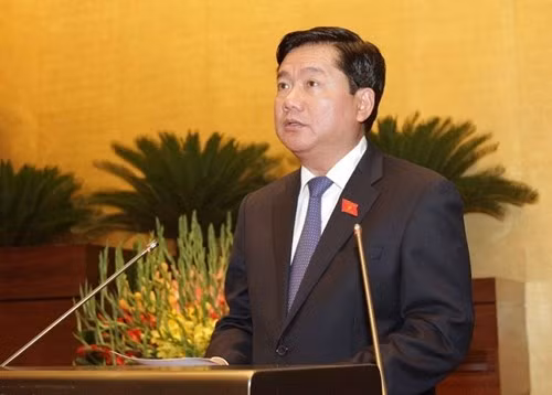 Bộ trưởng Đinh La Thăng (Ảnh: TTBC)