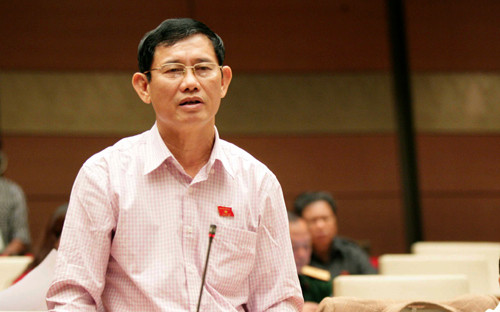 Ông Nguyễn Ngọc Phương phát biểu tại kỳ họp thứ 8 Quốc hội khóa XIII (Ảnh: Duy Linh) Ông Nguyễn Ngọc Phương phát biểu tại kỳ họp thứ 8 Quốc hội khóa XIII (Ảnh: Duy Linh)