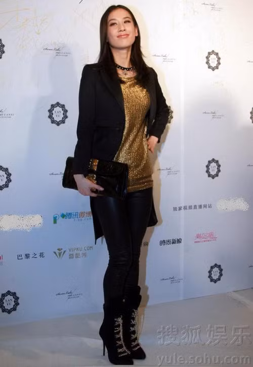 Sự cá tính và sành điệu của Huỳnh Thánh Y.