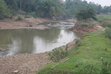 Trai gái 2 làng tại HN không bao giờ lấy nhau ảnh 1 Trai gái 2 làng tại HN không bao giờ lấy nhau, Tin tức trong ngày, hai lang khong duoc lay nhau, loi nguyen, mau thuan, lang duc tu, lang co loa, loi the, dong anh, tin tuc, tin hot, tin hay, vn