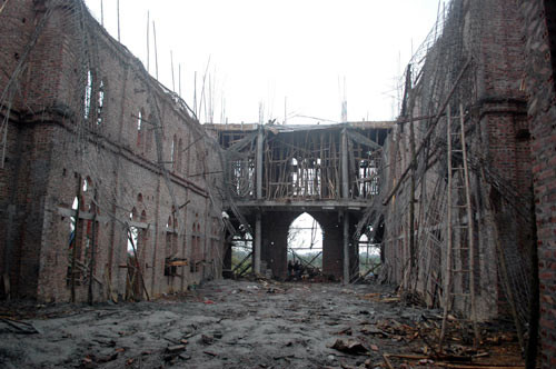 Vụ sập mái nhà thờ qua lời kể nhân chứng, Tin tức trong ngày, sap mai nha tho, sap mai nha tho o thai nguyen, sap mai nha tho ngoc lam, sap mai nha tho o dong hy thai nguyen, tai nan lao dong, bao, tin nhanh, tin hot, tin tuc, vn