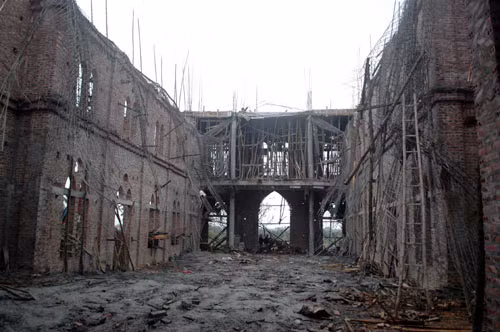 Vụ sập mái nhà thờ qua lời kể nhân chứng, Tin tức trong ngày, sap mai nha tho, sap mai nha tho o thai nguyen, sap mai nha tho ngoc lam, sap mai nha tho o dong hy thai nguyen, tai nan lao dong, bao, tin nhanh, tin hot, tin tuc, vn