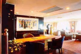 Nhà hàng sang trọng của khách sạn