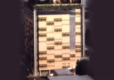 Được đặt tên là Antilia, theo tên một hòn đảo huyền bí, ngôi nhà trị giá trên 1 tỷ USD