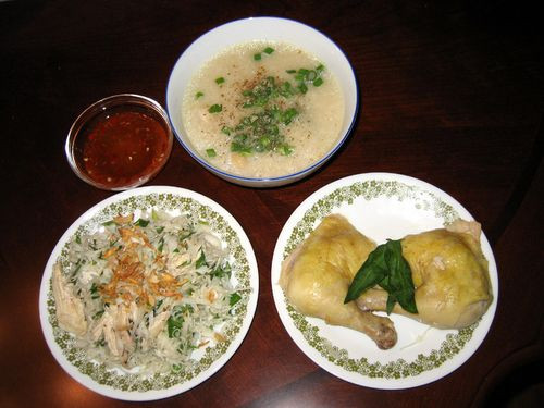 Khách nào cũng sẵn sàng bị quát nếu gọi xuất không thịt hay ăn bát bé mà đi đông người Khách nào cũng sẵn sàng bị quát nếu gọi xuất không thịt hay ăn bát bé mà đi đông người