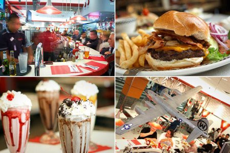 Nhà hàng Garden State Diner, địa điểm: Sân bay quốc tế Newark Liberty, New Jersey. Thực đơn đặc trưng: Các món rán. Giá trung bình: 25 USD cho hai người. Garden State Diner tọa lạc ở cửa ga C, sân bay Newark Liberty. Đây là nhà hàng phù hợp nhất với khẩu vị và tiêu chuẩn chất lượng của người dân sống tại khu vực New Jersey. Một du khách nhận xét, Garden State Diner thực sự là nhà hàng đúng nghĩa mà một sân bay có thể sở hữu. Nhà hàng Garden State Diner, địa điểm: Sân bay quốc tế Newark Liberty, New Jersey. Thực đơn đặc trưng: Các món rán. Giá trung bình: 25 USD cho hai người. Garden State Diner tọa lạc ở cửa ga C, sân bay Newark Liberty. Đây là nhà hàng phù hợp nhất với khẩu vị và tiêu chuẩn chất lượng của người dân sống tại khu vực New Jersey. Một du khách nhận xét, Garden State Diner thực sự là nhà hàng đúng nghĩa mà một sân bay có thể sở hữu.