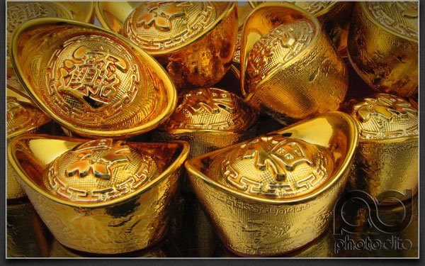 Giá vàng thế giới bất ngờ tăng nhanh